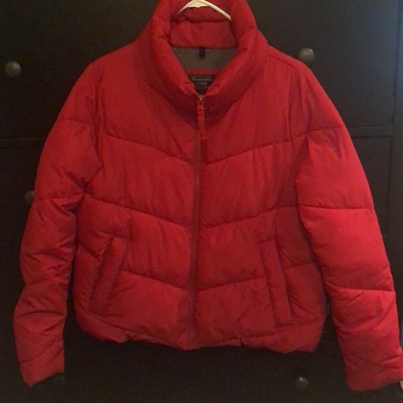 Abercrombie & Fitch Mini Puffer - Picture 4 of 10